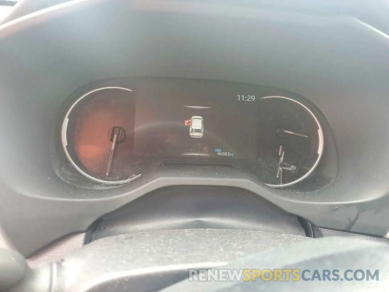 9 Photograph of a damaged car JTMY1RFV9KD502900 TOYOTA RAV4 2019