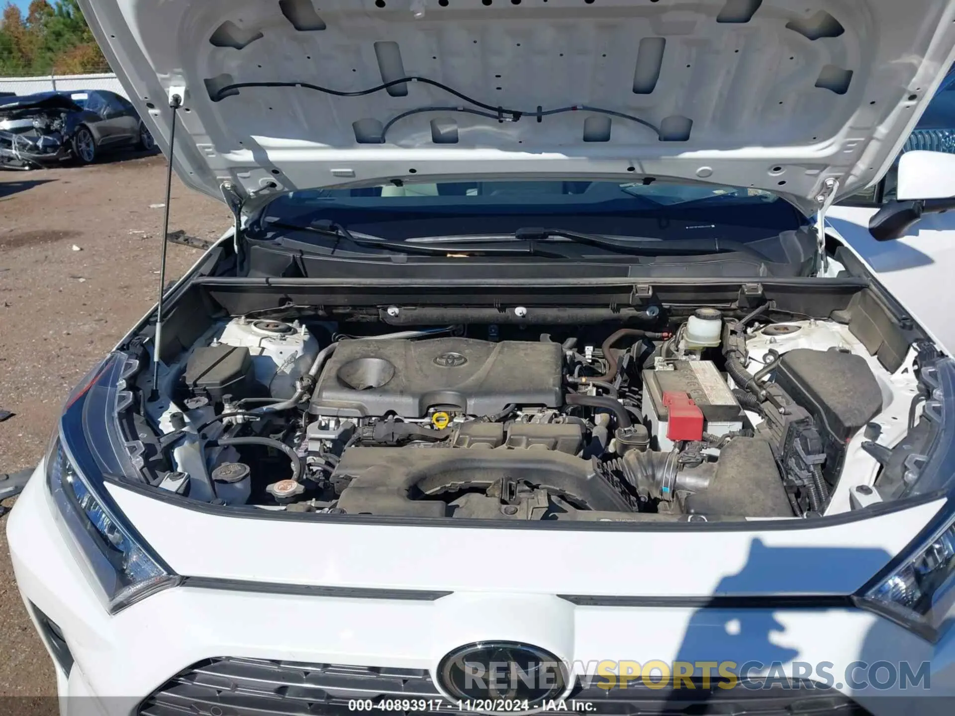10 Photograph of a damaged car JTMY1RFV9KD516103 TOYOTA RAV4 2019