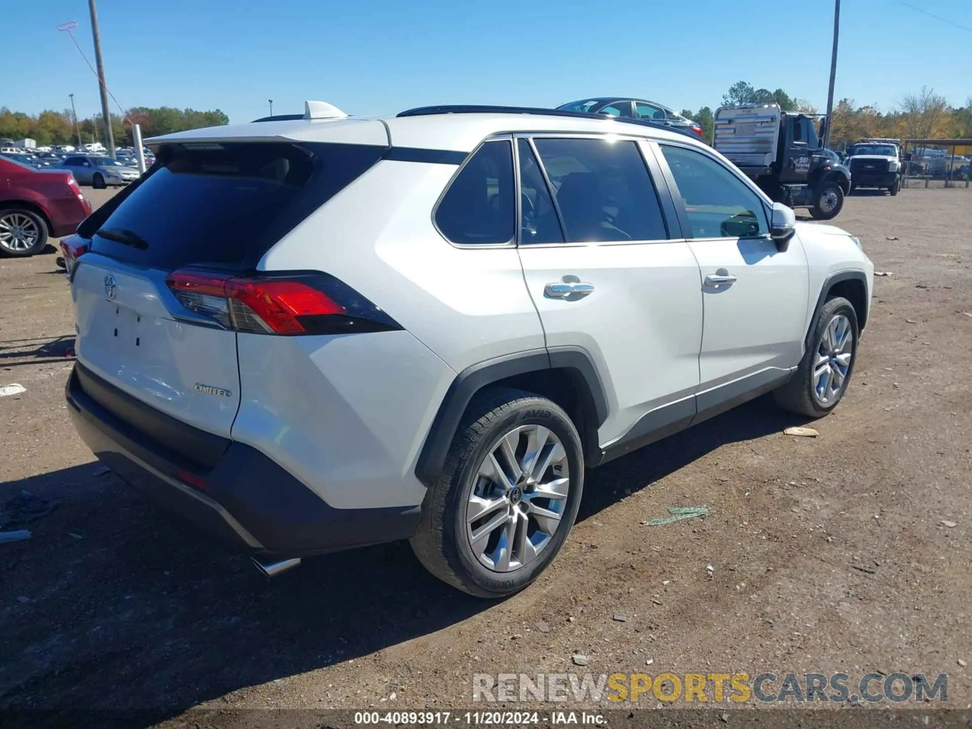 4 Photograph of a damaged car JTMY1RFV9KD516103 TOYOTA RAV4 2019