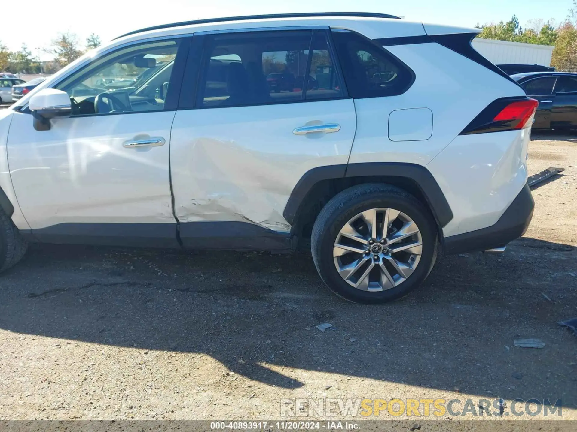 6 Photograph of a damaged car JTMY1RFV9KD516103 TOYOTA RAV4 2019