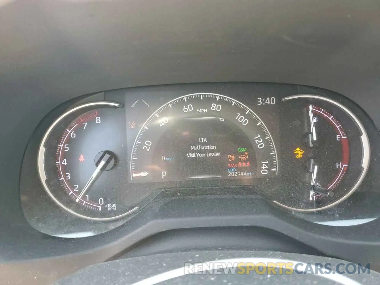 9 Photograph of a damaged car JTMY1RFVXKD028357 TOYOTA RAV4 2019