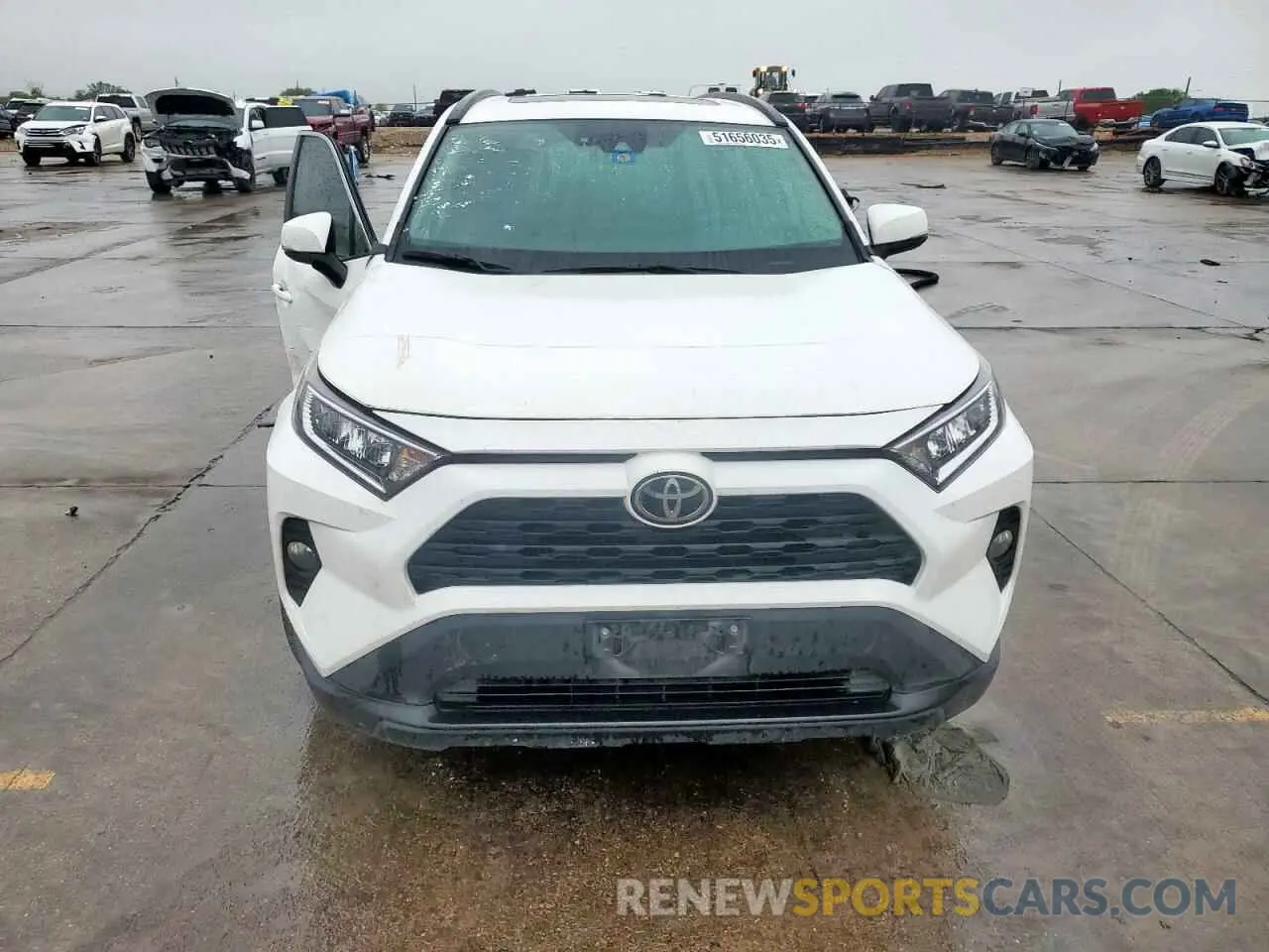 5 Photograph of a damaged car 2T3A1RFV0LC085352 TOYOTA RAV4 2020