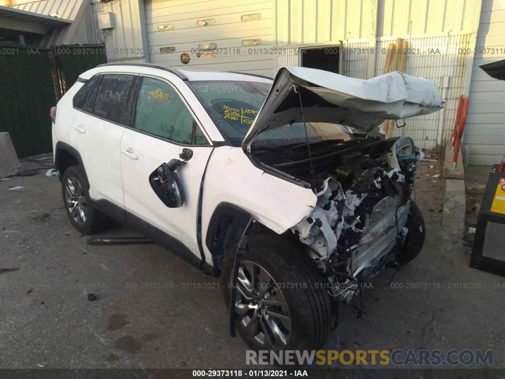 1 Photograph of a damaged car 2T3A1RFV1LC076689 TOYOTA RAV4 2020