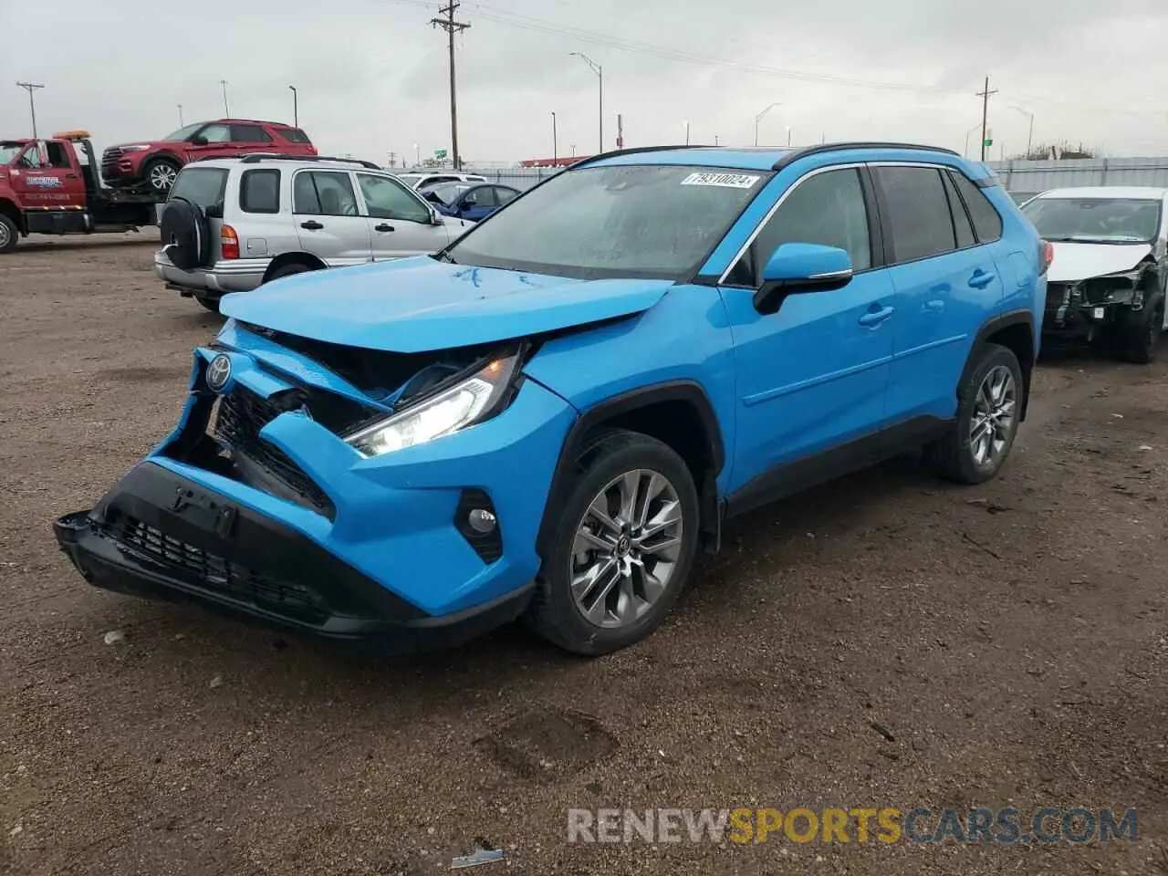 1 Photograph of a damaged car 2T3A1RFV1LC077700 TOYOTA RAV4 2020