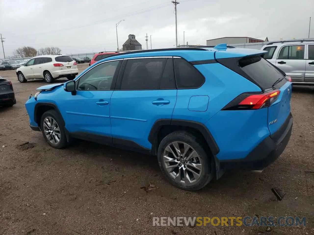 2 Photograph of a damaged car 2T3A1RFV1LC077700 TOYOTA RAV4 2020