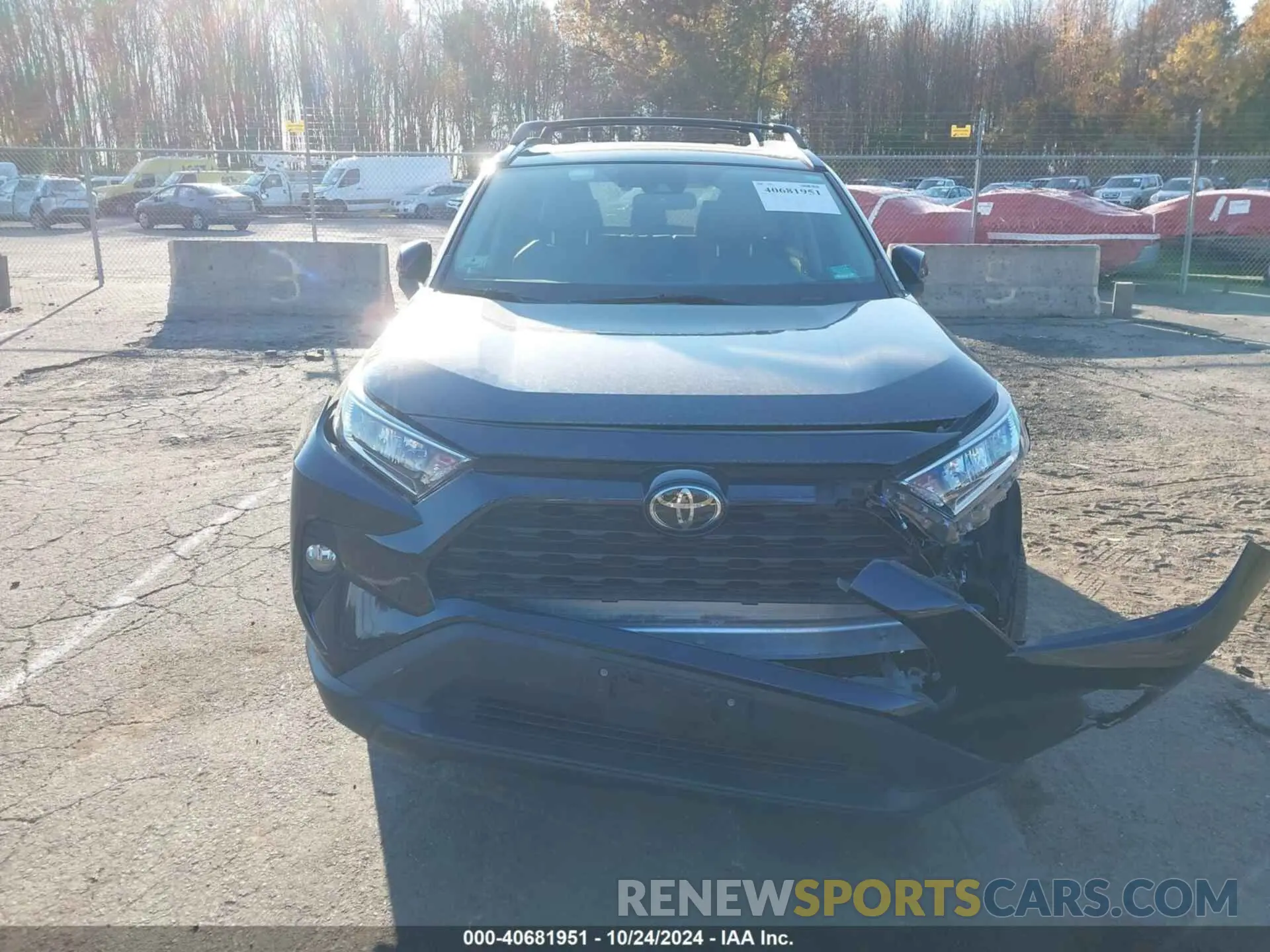 12 Photograph of a damaged car 2T3A1RFV1LC121663 TOYOTA RAV4 2020