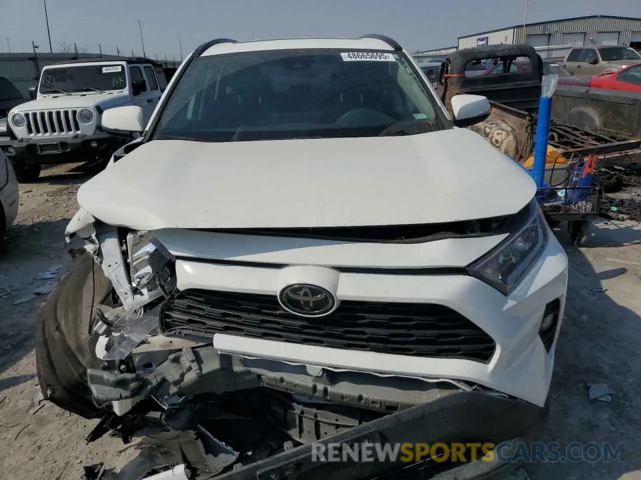 5 Photograph of a damaged car 2T3A1RFV1LW130216 TOYOTA RAV4 2020