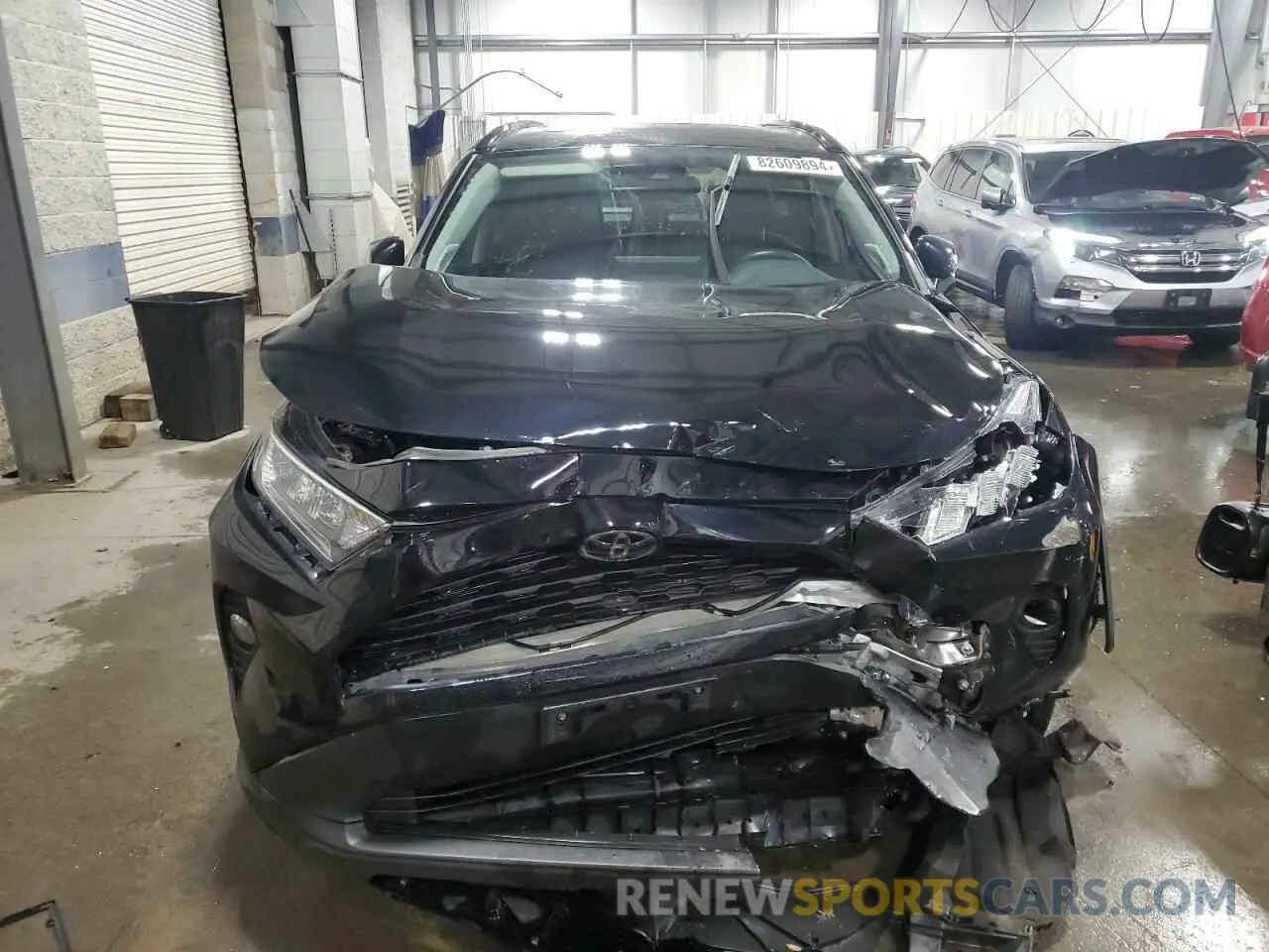 5 Photograph of a damaged car 2T3A1RFV1LW131818 TOYOTA RAV4 2020