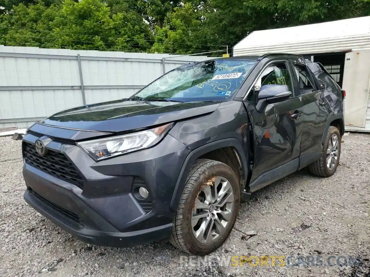 2 Photograph of a damaged car 2T3A1RFV1LW137246 TOYOTA RAV4 2020