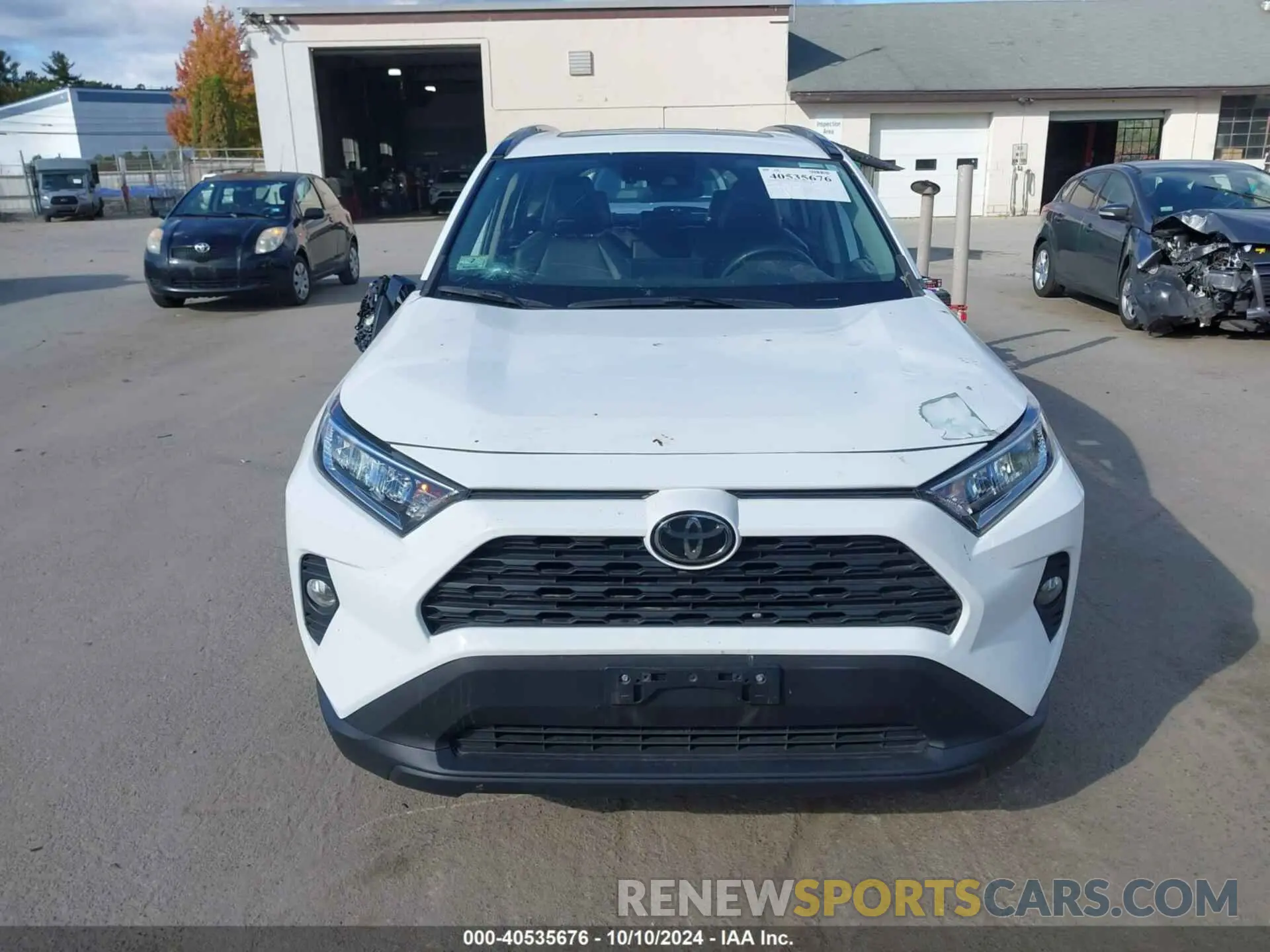 12 Photograph of a damaged car 2T3A1RFV2LC086258 TOYOTA RAV4 2020