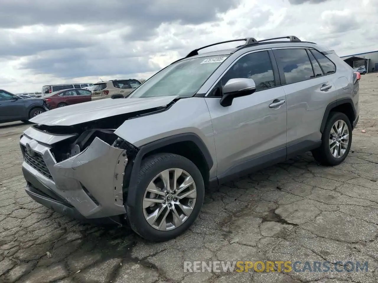 1 Photograph of a damaged car 2T3A1RFV2LC116200 TOYOTA RAV4 2020
