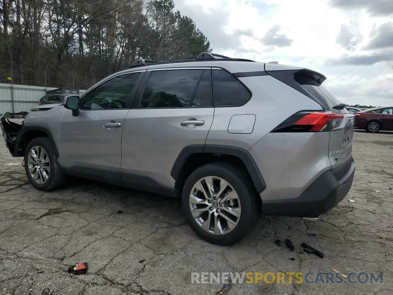 2 Photograph of a damaged car 2T3A1RFV2LC116200 TOYOTA RAV4 2020