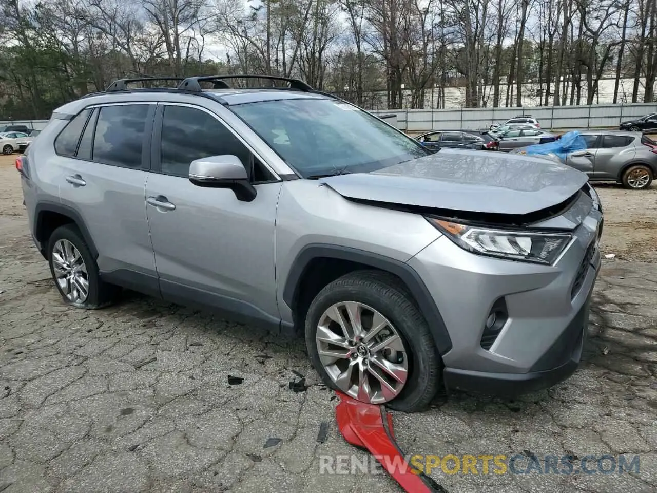 4 Photograph of a damaged car 2T3A1RFV2LC116200 TOYOTA RAV4 2020