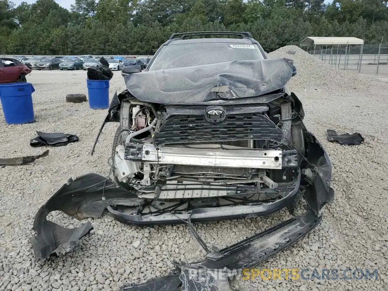 5 Photograph of a damaged car 2T3A1RFV2LW090003 TOYOTA RAV4 2020