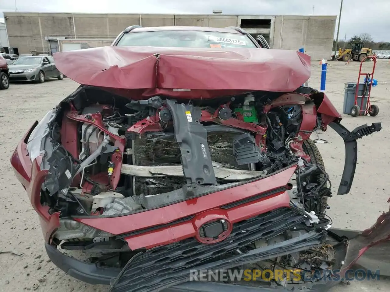 5 Photograph of a damaged car 2T3A1RFV3LC123124 TOYOTA RAV4 2020
