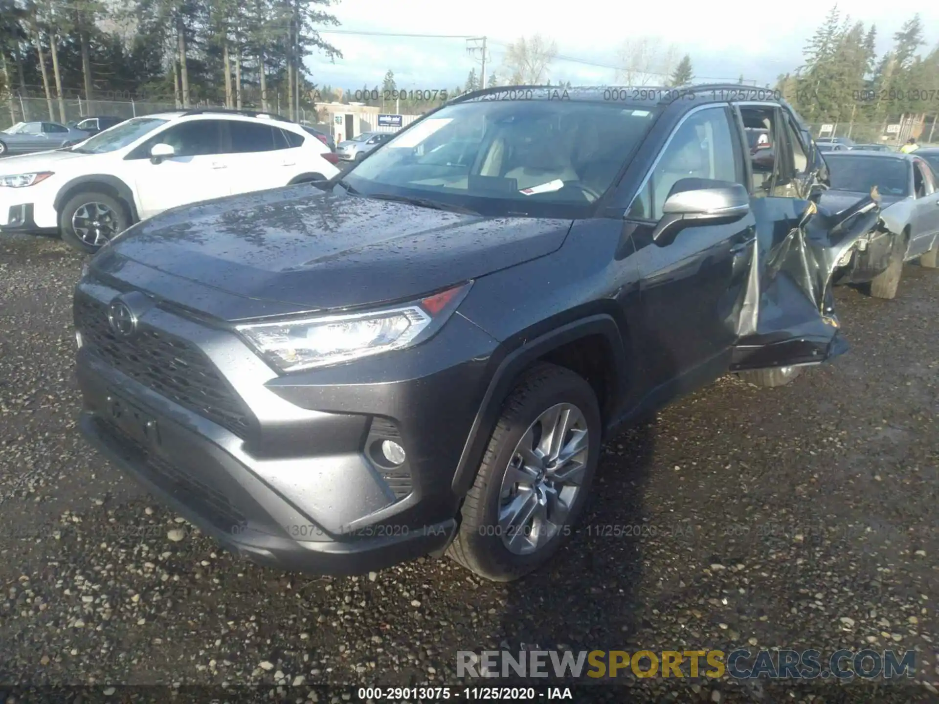 2 Photograph of a damaged car 2T3A1RFV3LC133264 TOYOTA RAV4 2020