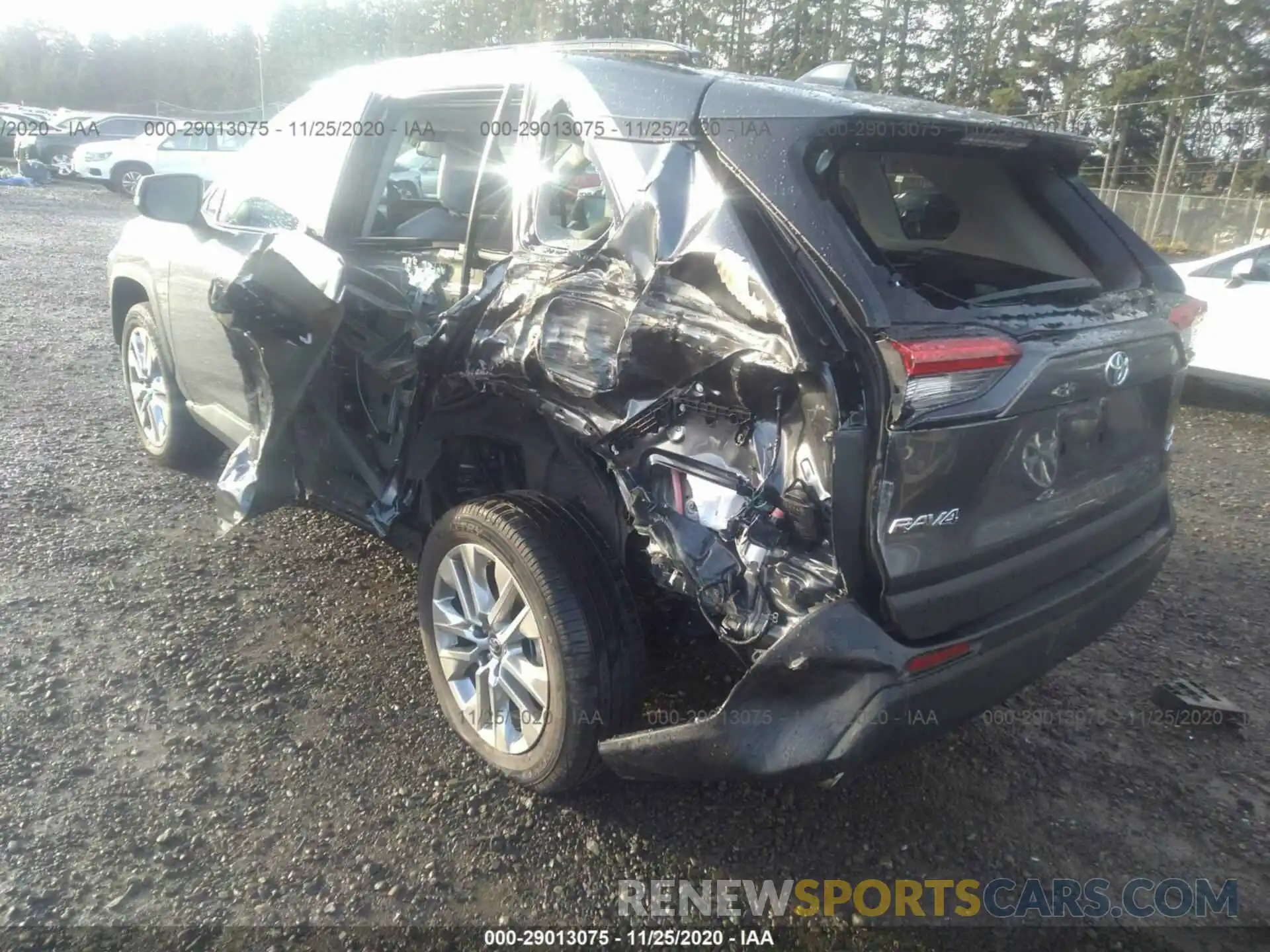 3 Photograph of a damaged car 2T3A1RFV3LC133264 TOYOTA RAV4 2020