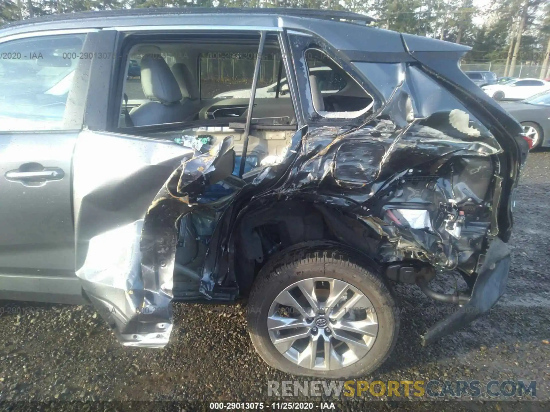 6 Photograph of a damaged car 2T3A1RFV3LC133264 TOYOTA RAV4 2020