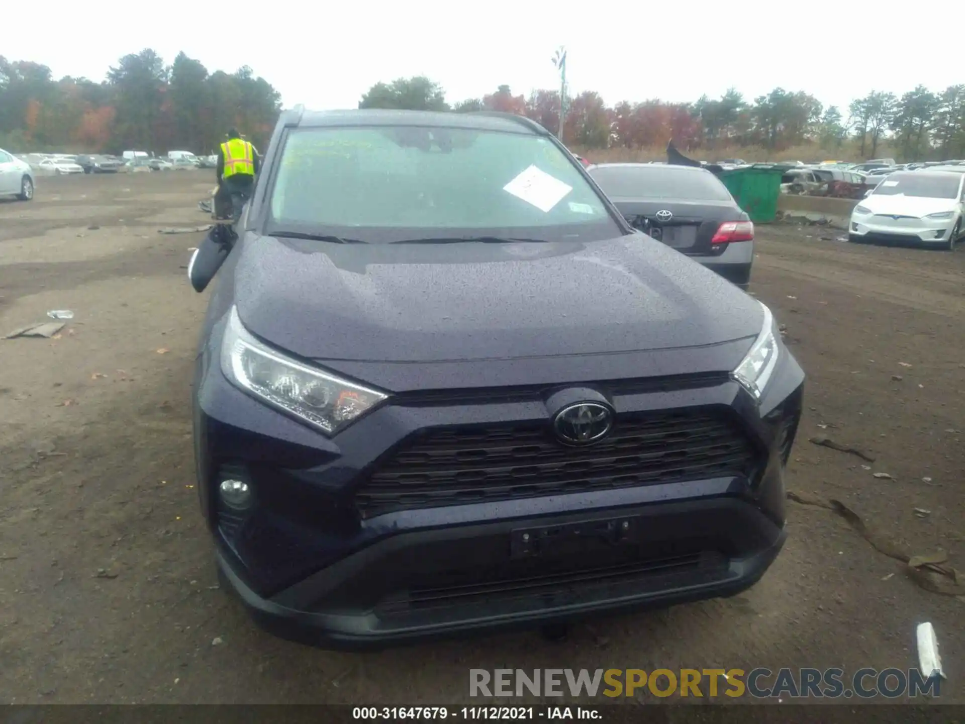 6 Photograph of a damaged car 2T3A1RFV4LW102720 TOYOTA RAV4 2020