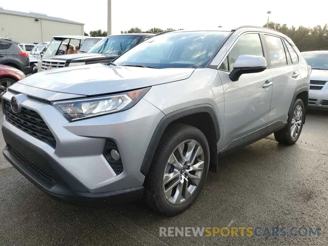 1 Photograph of a damaged car 2T3A1RFV4LW105214 TOYOTA RAV4 2020