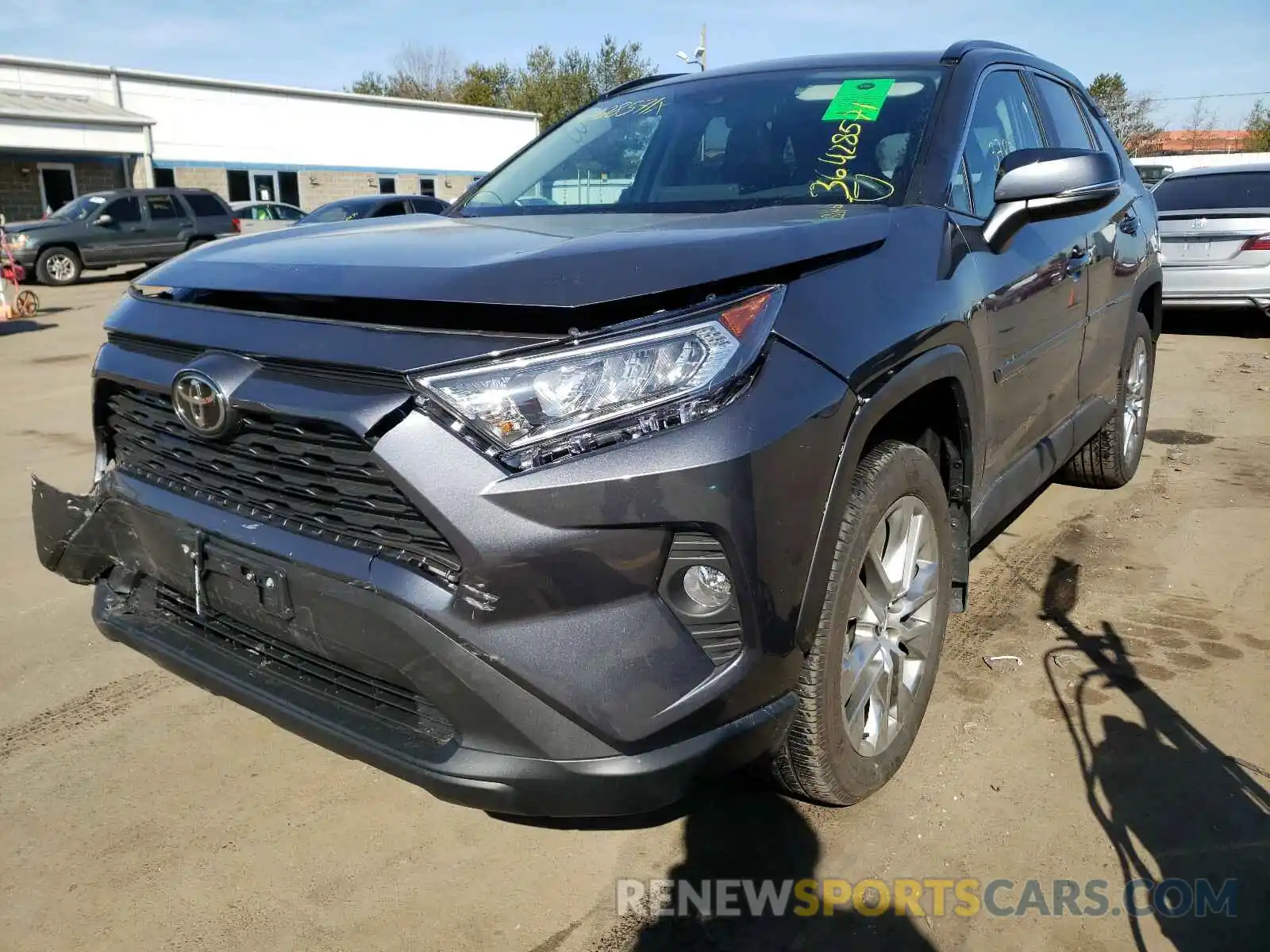 2 Photograph of a damaged car 2T3A1RFV4LW135247 TOYOTA RAV4 2020