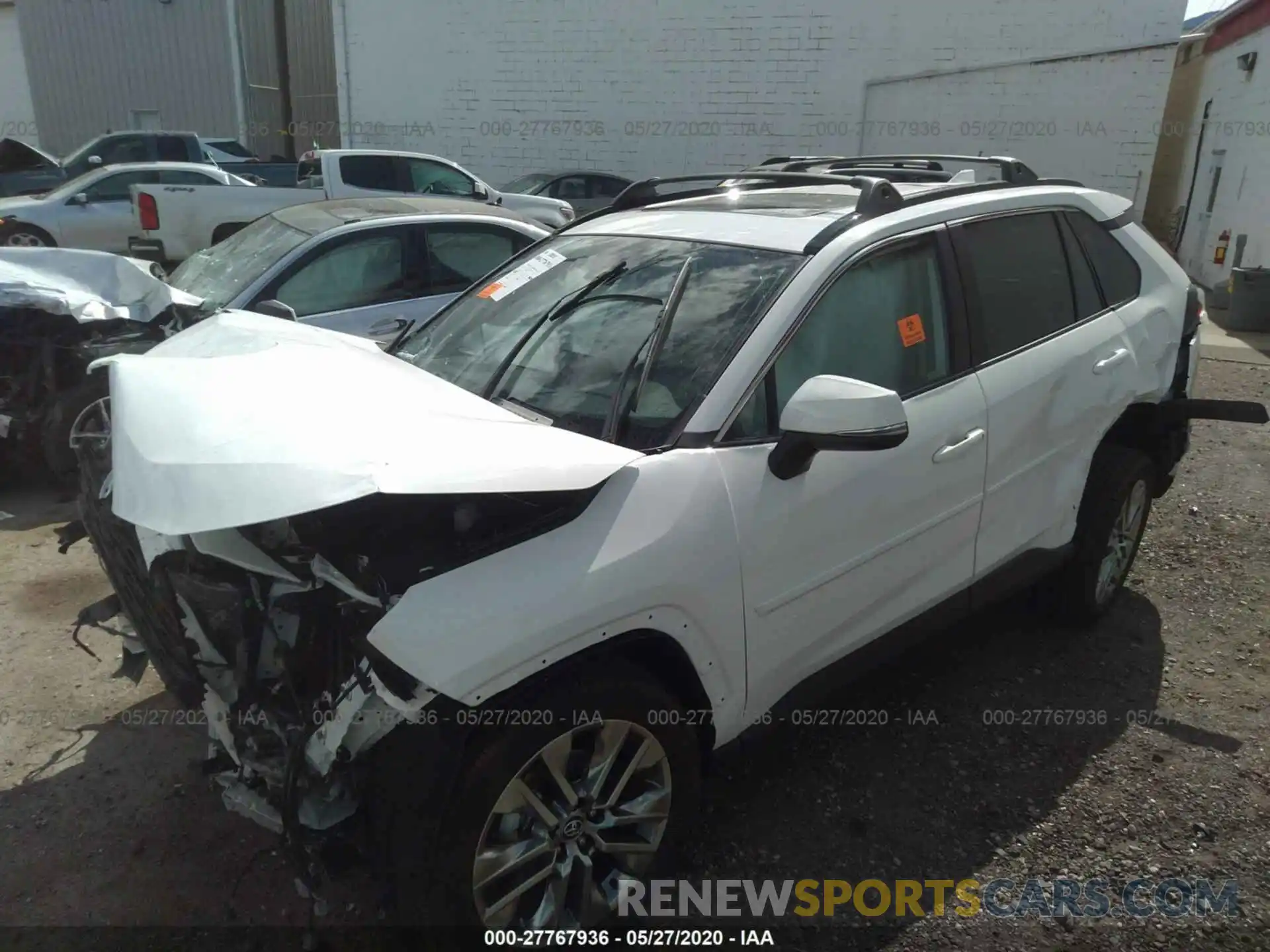 2 Photograph of a damaged car 2T3A1RFV5LC086285 TOYOTA RAV4 2020