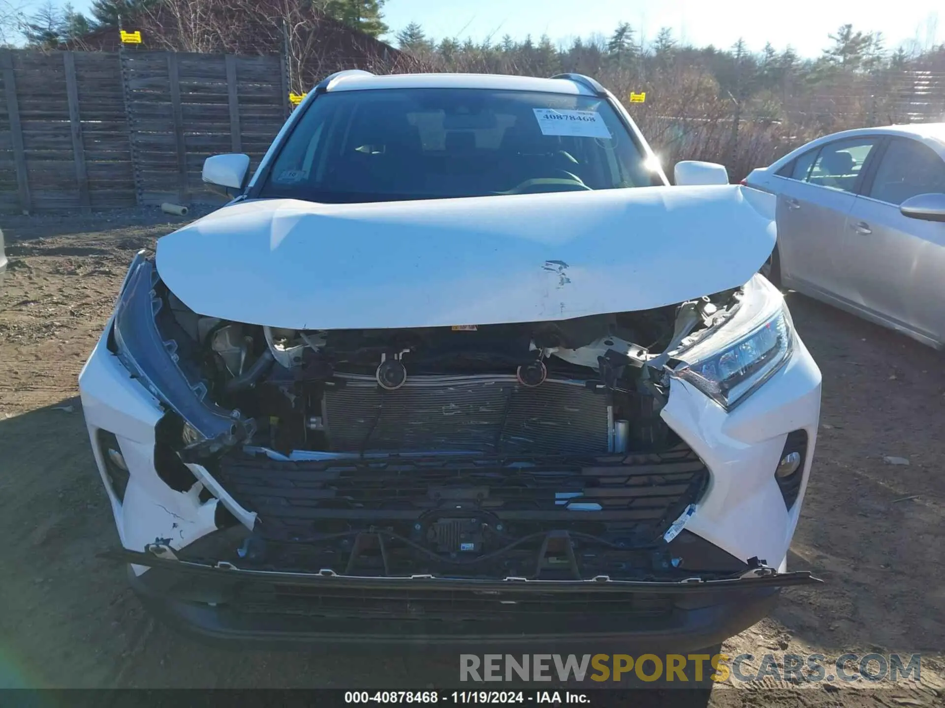 12 Photograph of a damaged car 2T3A1RFV6LC130357 TOYOTA RAV4 2020