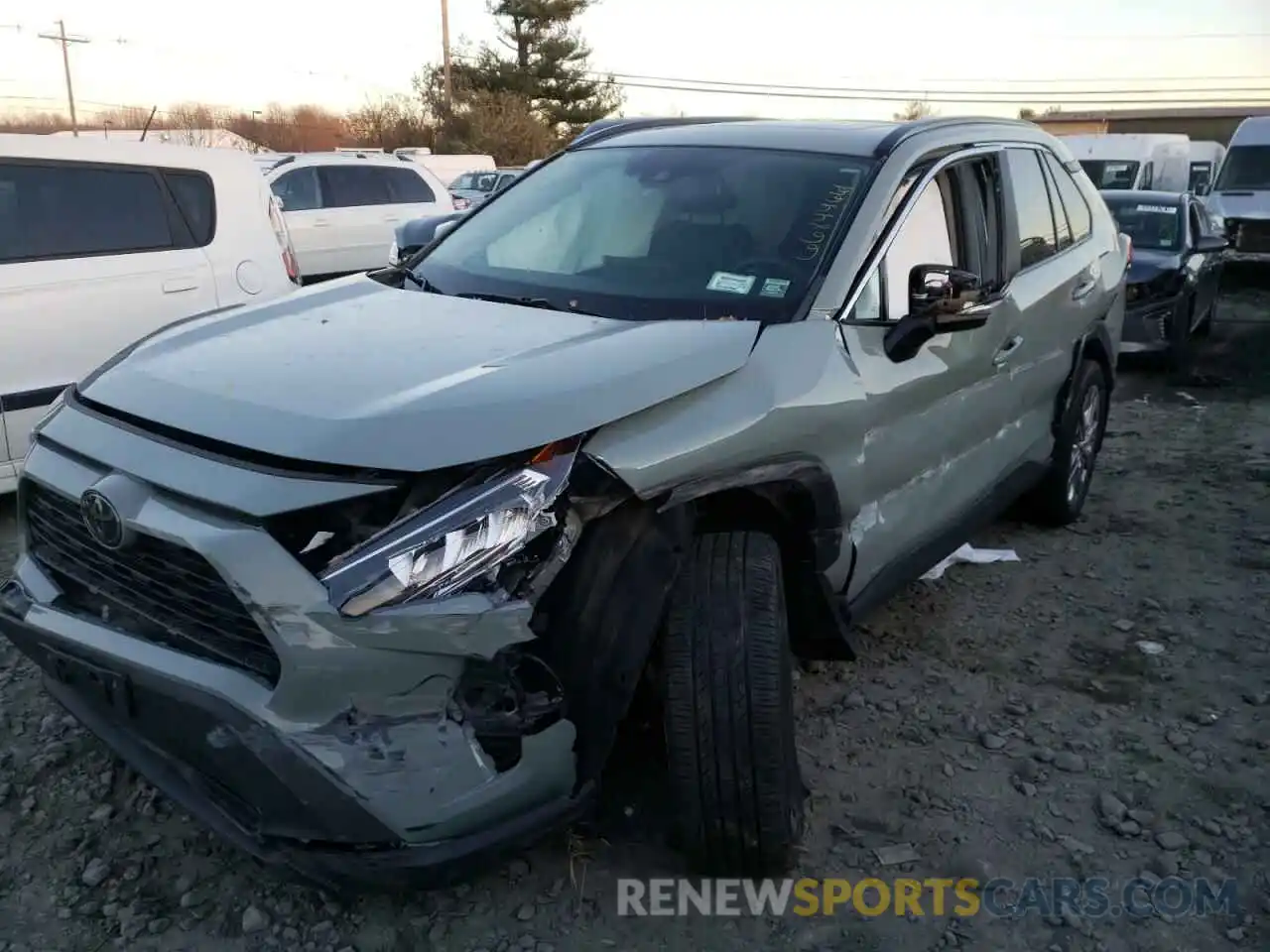 2 Photograph of a damaged car 2T3A1RFV7LC066426 TOYOTA RAV4 2020