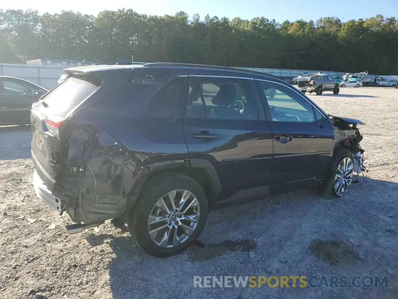 3 Photograph of a damaged car 2T3A1RFV7LC129119 TOYOTA RAV4 2020