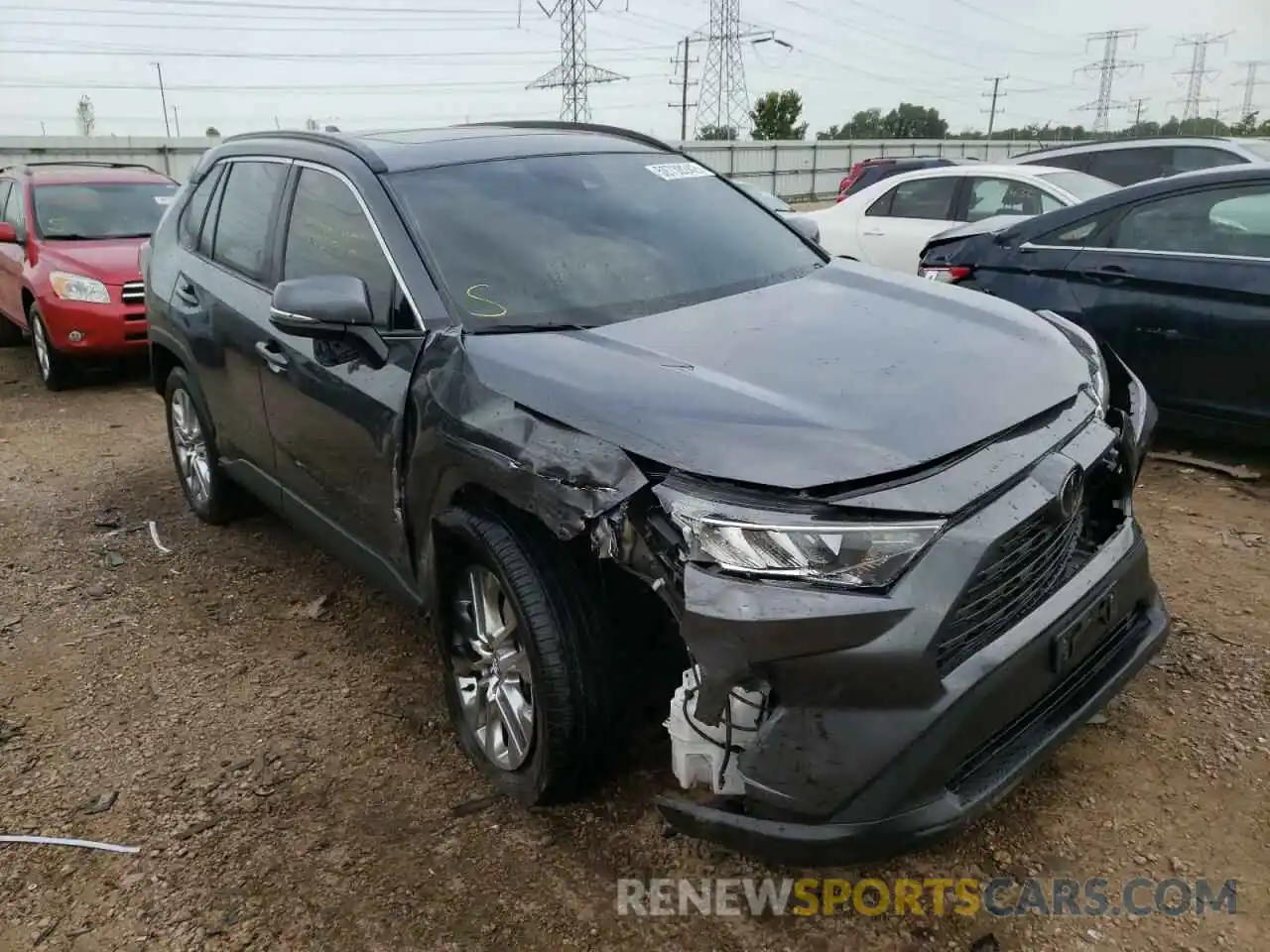 1 Photograph of a damaged car 2T3A1RFV7LC129816 TOYOTA RAV4 2020