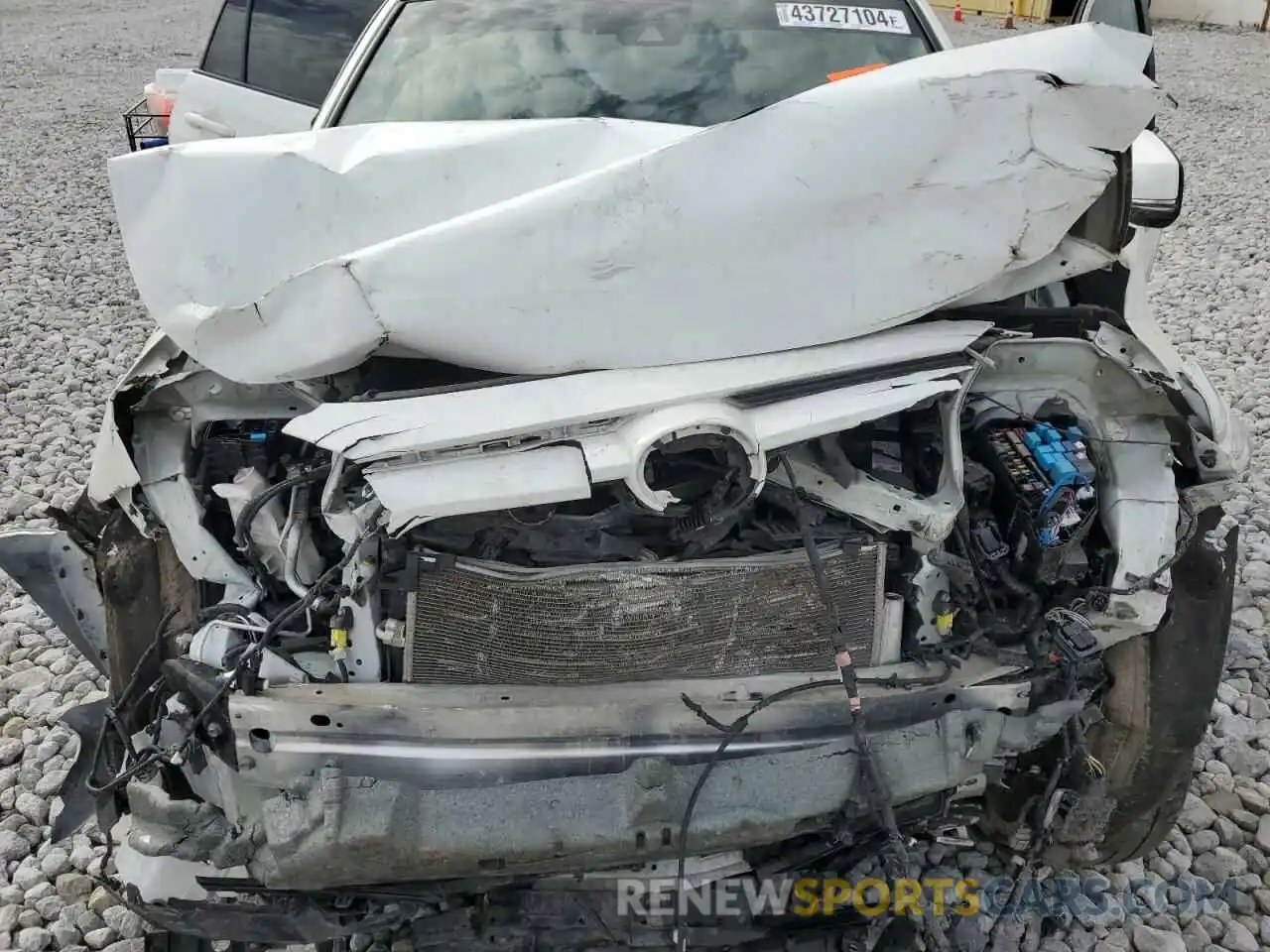 12 Photograph of a damaged car 2T3A1RFV8LC074468 TOYOTA RAV4 2020