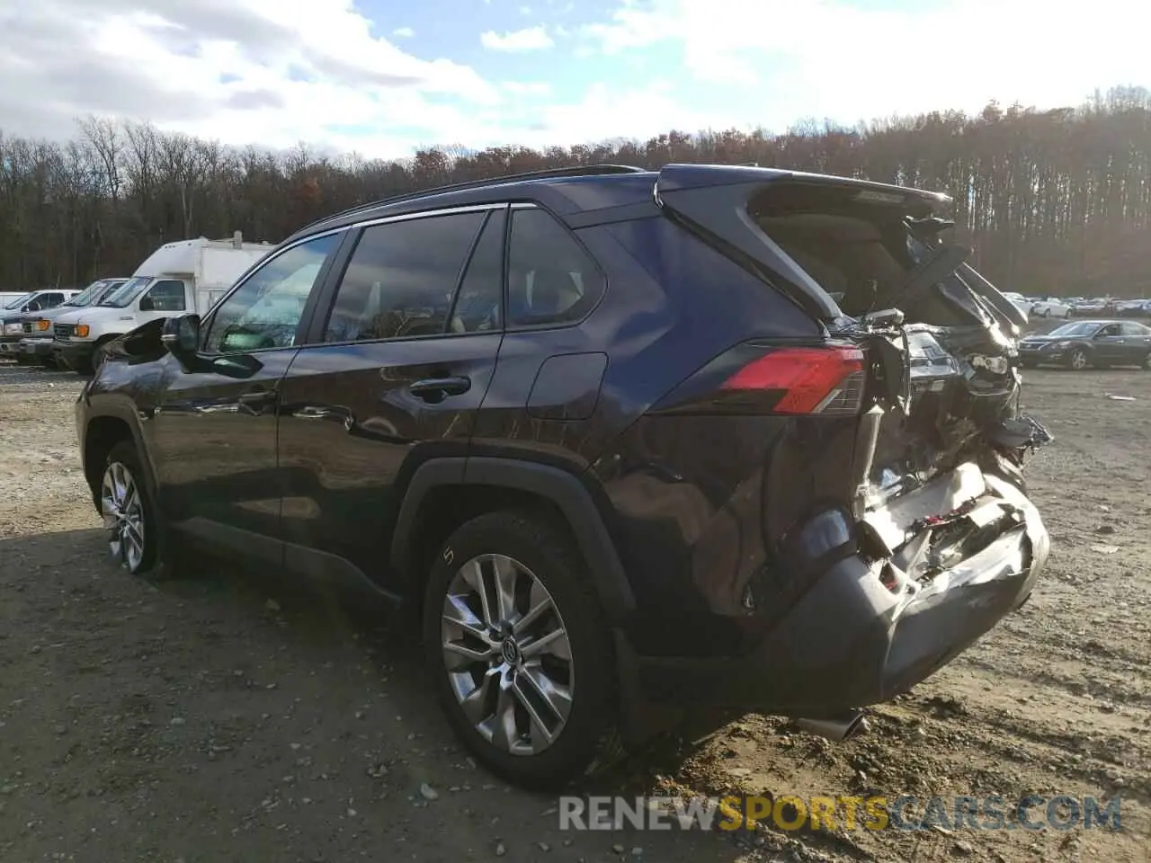 3 Photograph of a damaged car 2T3A1RFV8LC128187 TOYOTA RAV4 2020