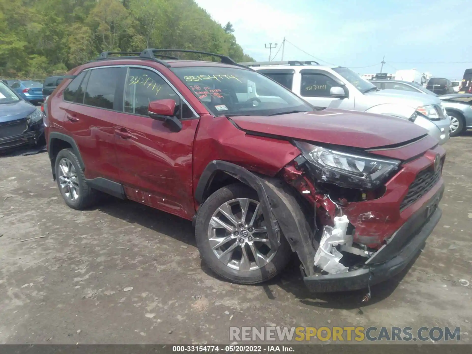 1 Photograph of a damaged car 2T3A1RFV9LC088315 TOYOTA RAV4 2020