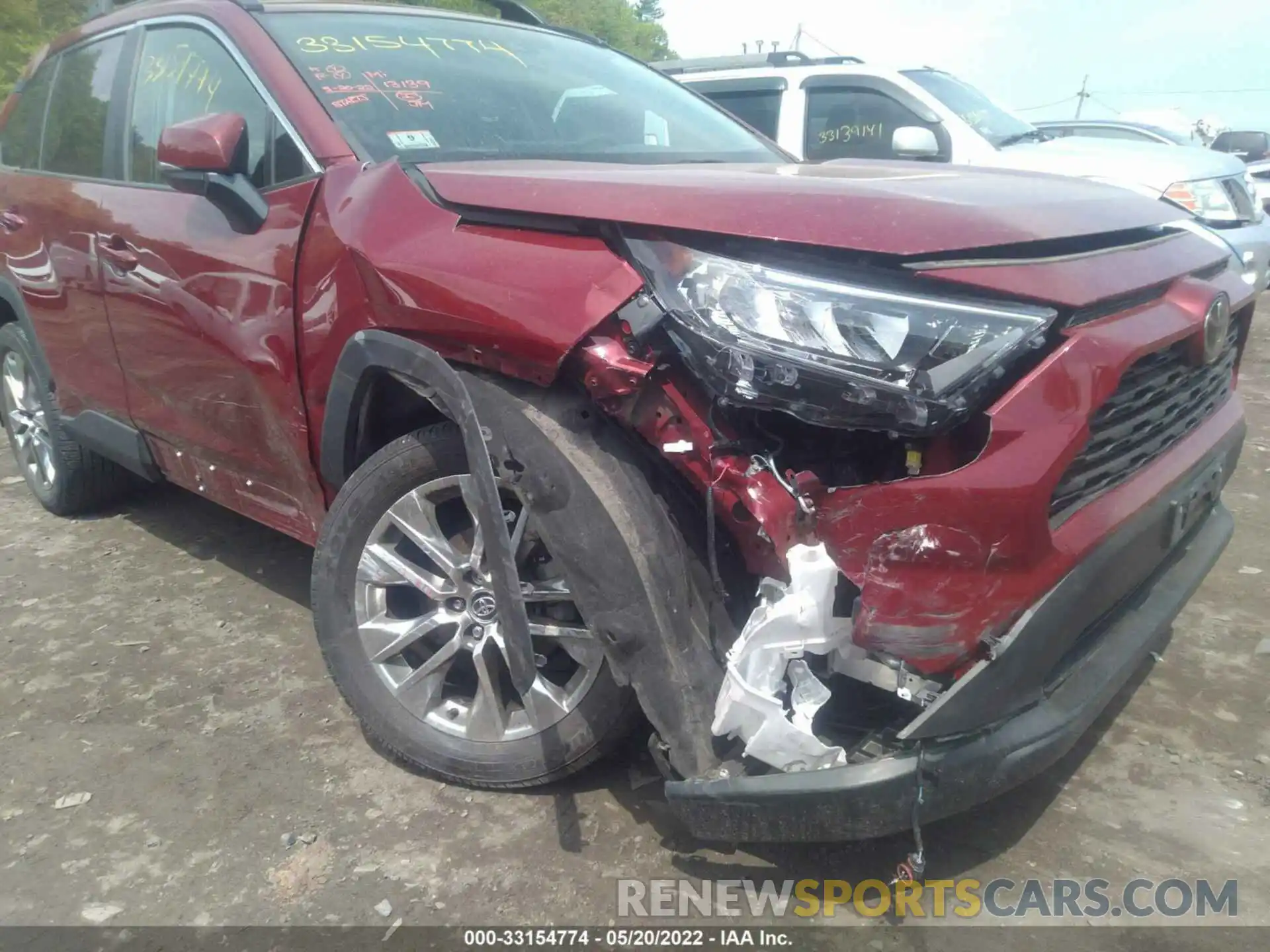 6 Photograph of a damaged car 2T3A1RFV9LC088315 TOYOTA RAV4 2020