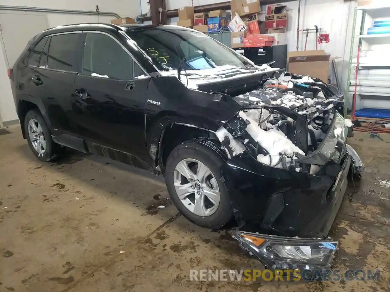 1 Photograph of a damaged car 2T3BWRFV7LW063868 TOYOTA RAV4 2020