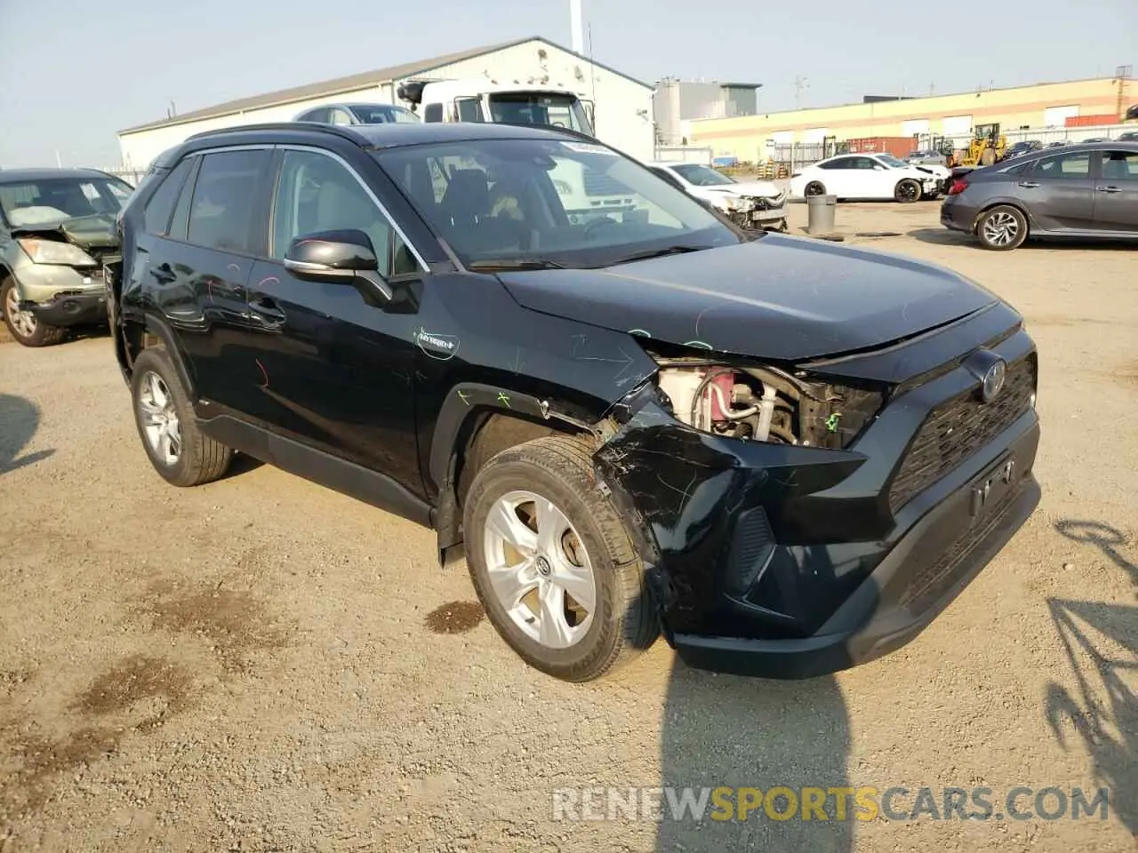 4 Photograph of a damaged car 2T3BWRFV9LW098153 TOYOTA RAV4 2020
