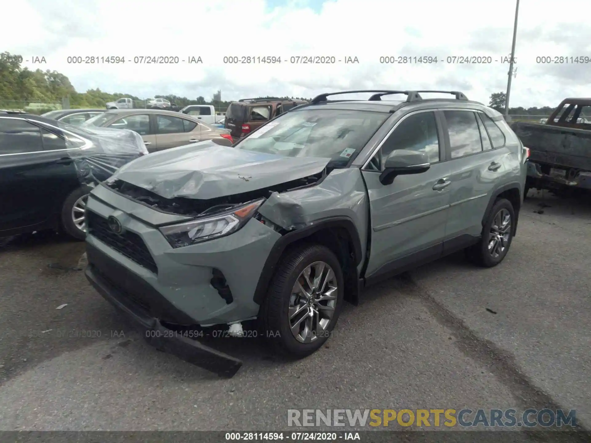 2 Photograph of a damaged car 2T3C1RFV0LC049511 TOYOTA RAV4 2020