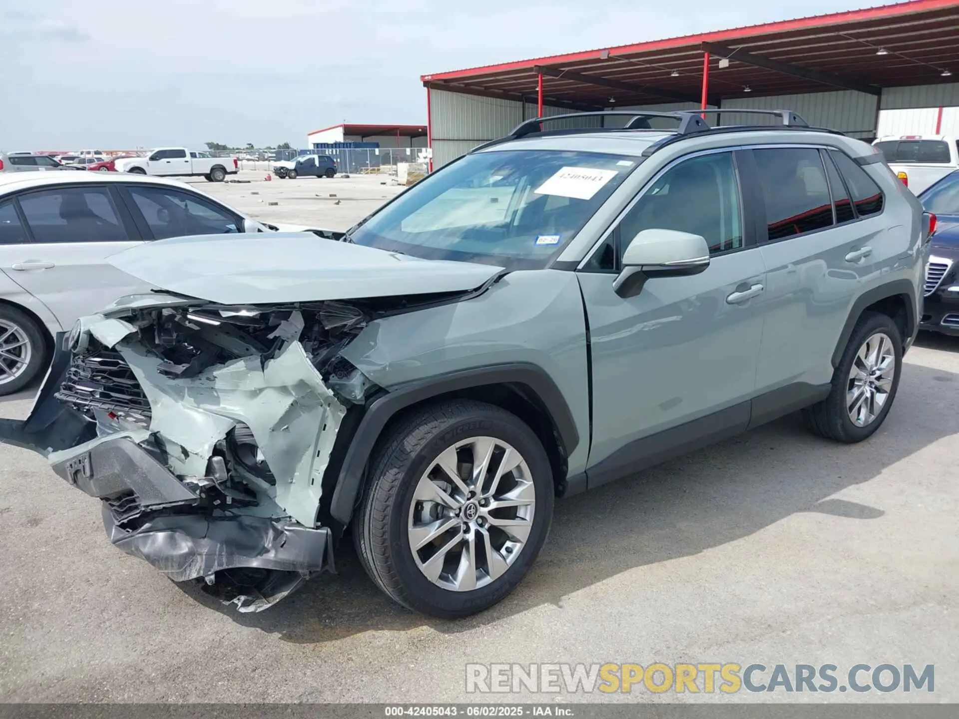 2 Photograph of a damaged car 2T3C1RFV1LW074366 TOYOTA RAV4 2020