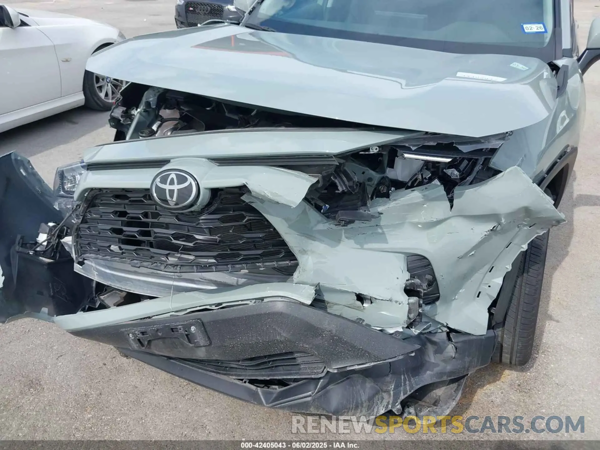 6 Photograph of a damaged car 2T3C1RFV1LW074366 TOYOTA RAV4 2020