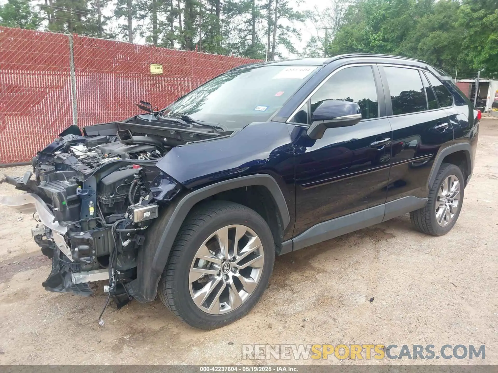2 Photograph of a damaged car 2T3C1RFV2LC041474 TOYOTA RAV4 2020
