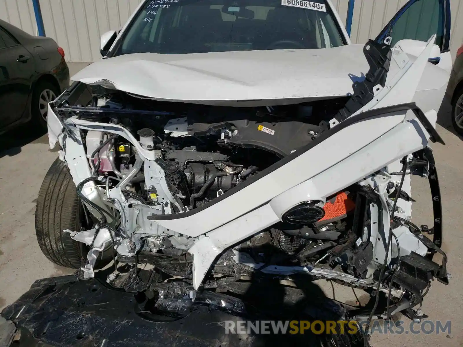 7 Photograph of a damaged car 2T3C1RFV2LC085023 TOYOTA RAV4 2020