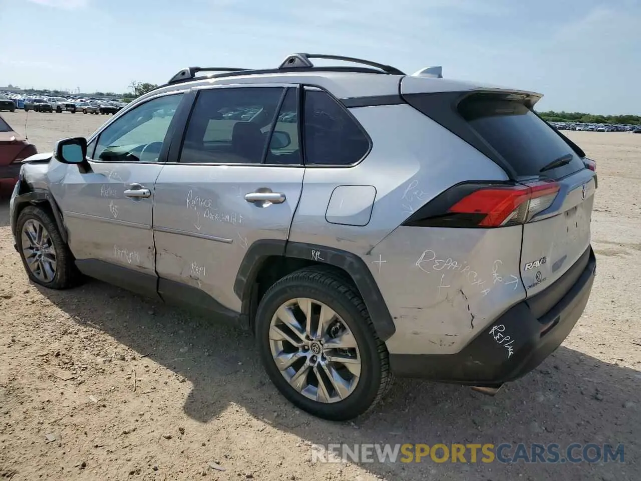 2 Photograph of a damaged car 2T3C1RFV2LW075199 TOYOTA RAV4 2020