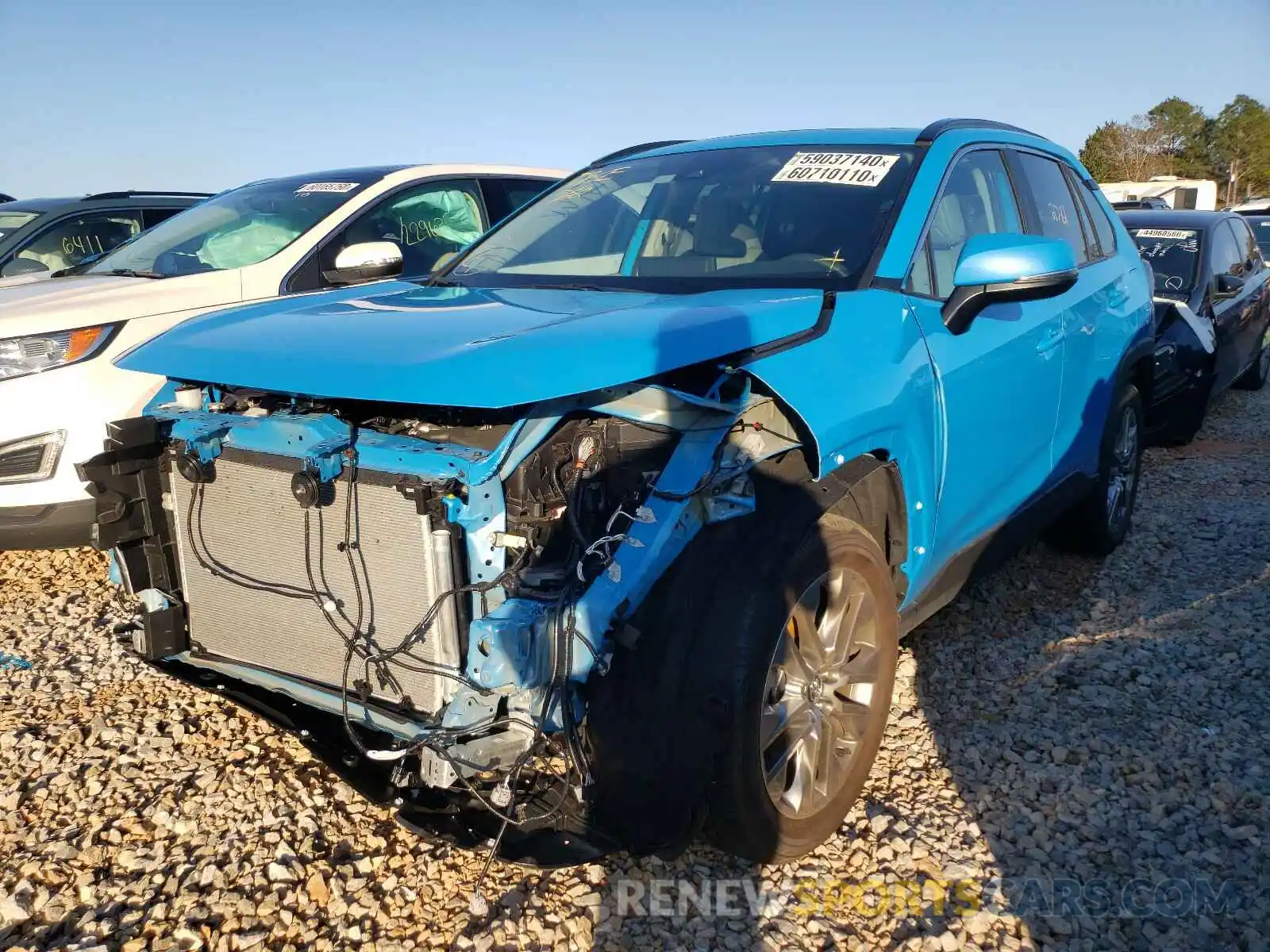 2 Photograph of a damaged car 2T3C1RFV3LC073558 TOYOTA RAV4 2020