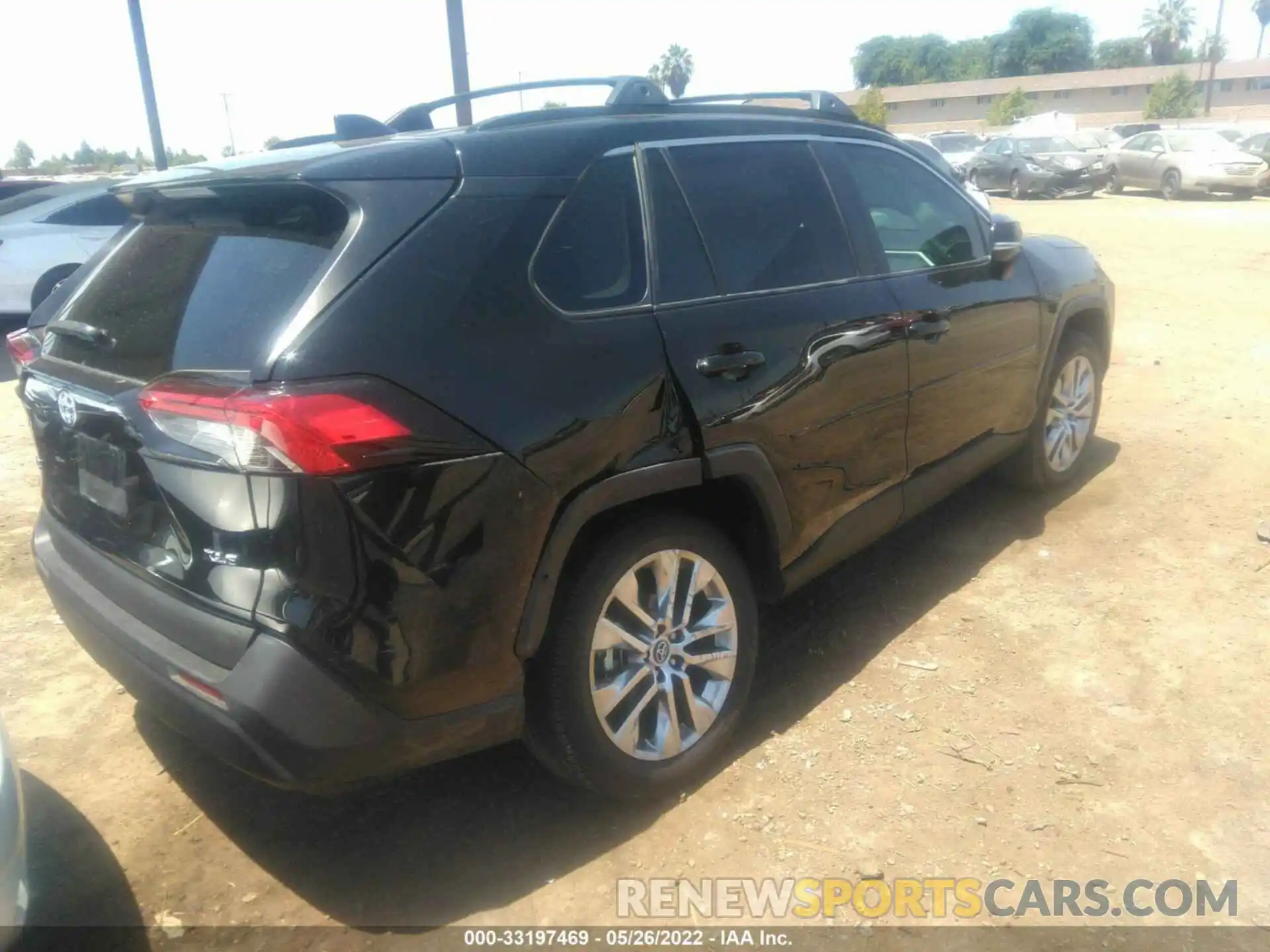 4 Photograph of a damaged car 2T3C1RFV3LC073883 TOYOTA RAV4 2020