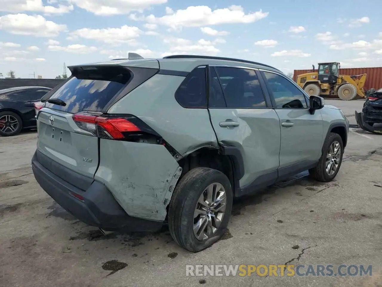 3 Photograph of a damaged car 2T3C1RFV4LC043016 TOYOTA RAV4 2020
