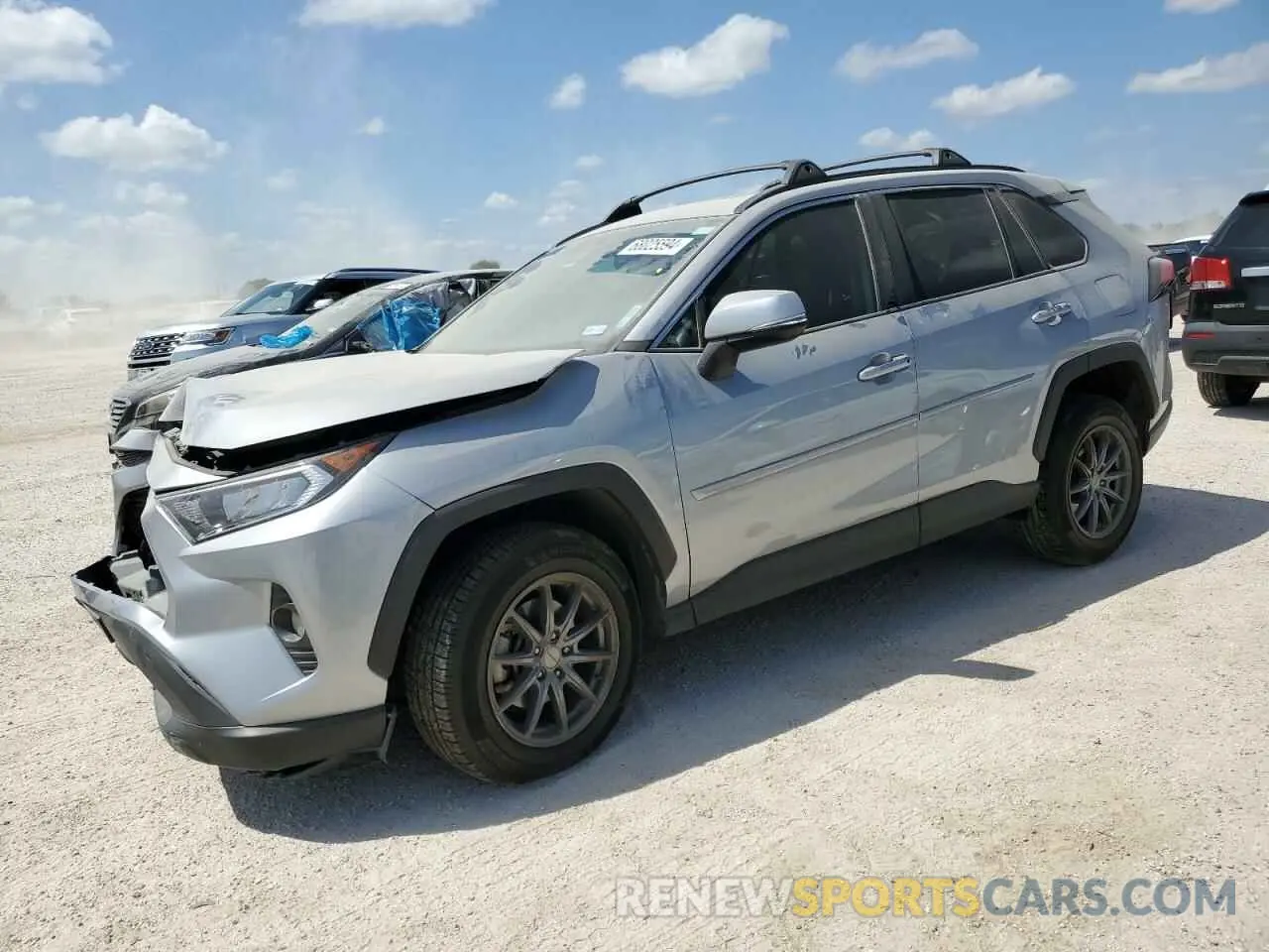 1 Photograph of a damaged car 2T3C1RFV4LC065341 TOYOTA RAV4 2020