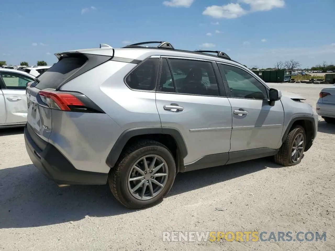 3 Photograph of a damaged car 2T3C1RFV4LC065341 TOYOTA RAV4 2020