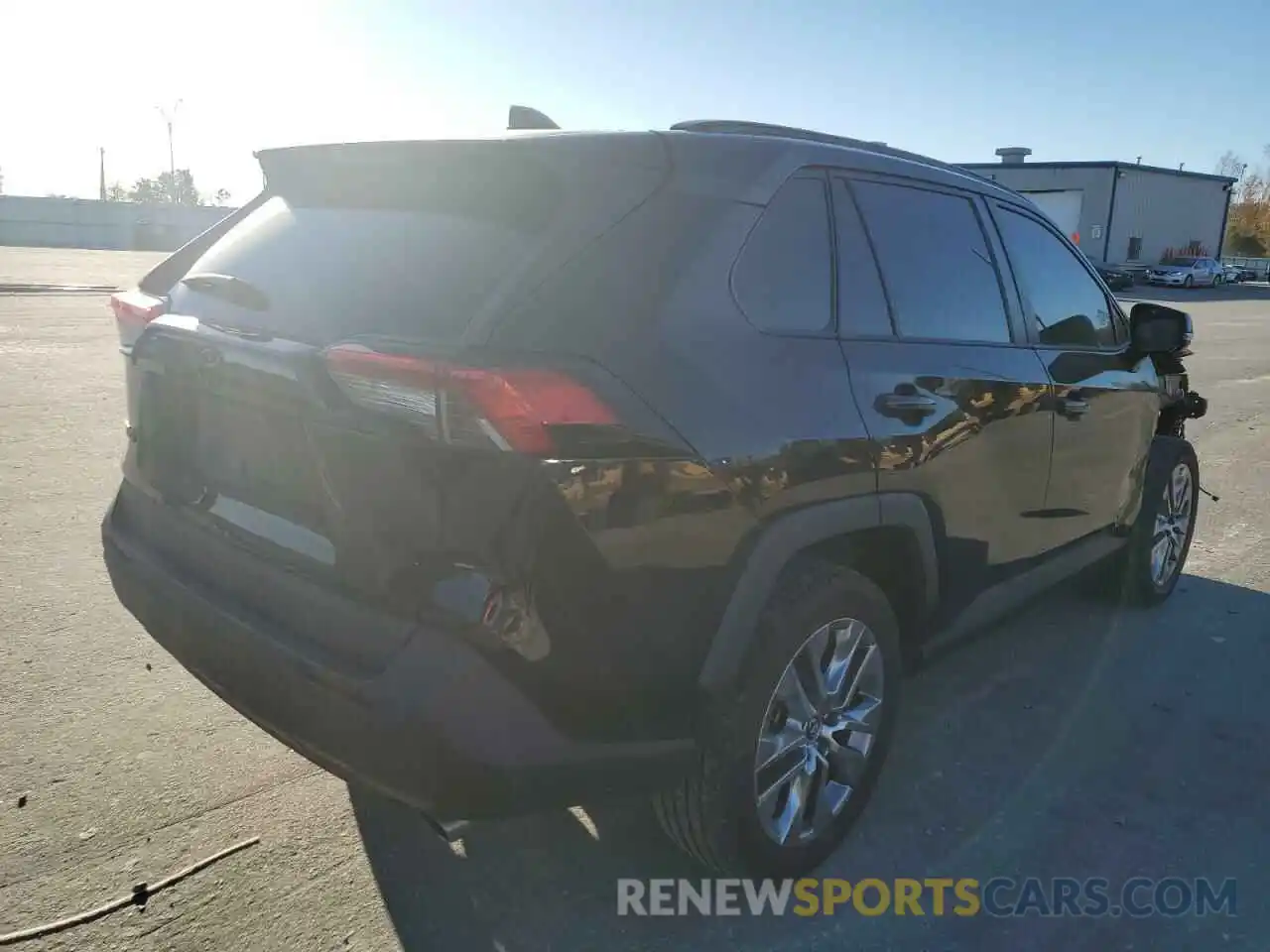 4 Photograph of a damaged car 2T3C1RFV4LW064849 TOYOTA RAV4 2020