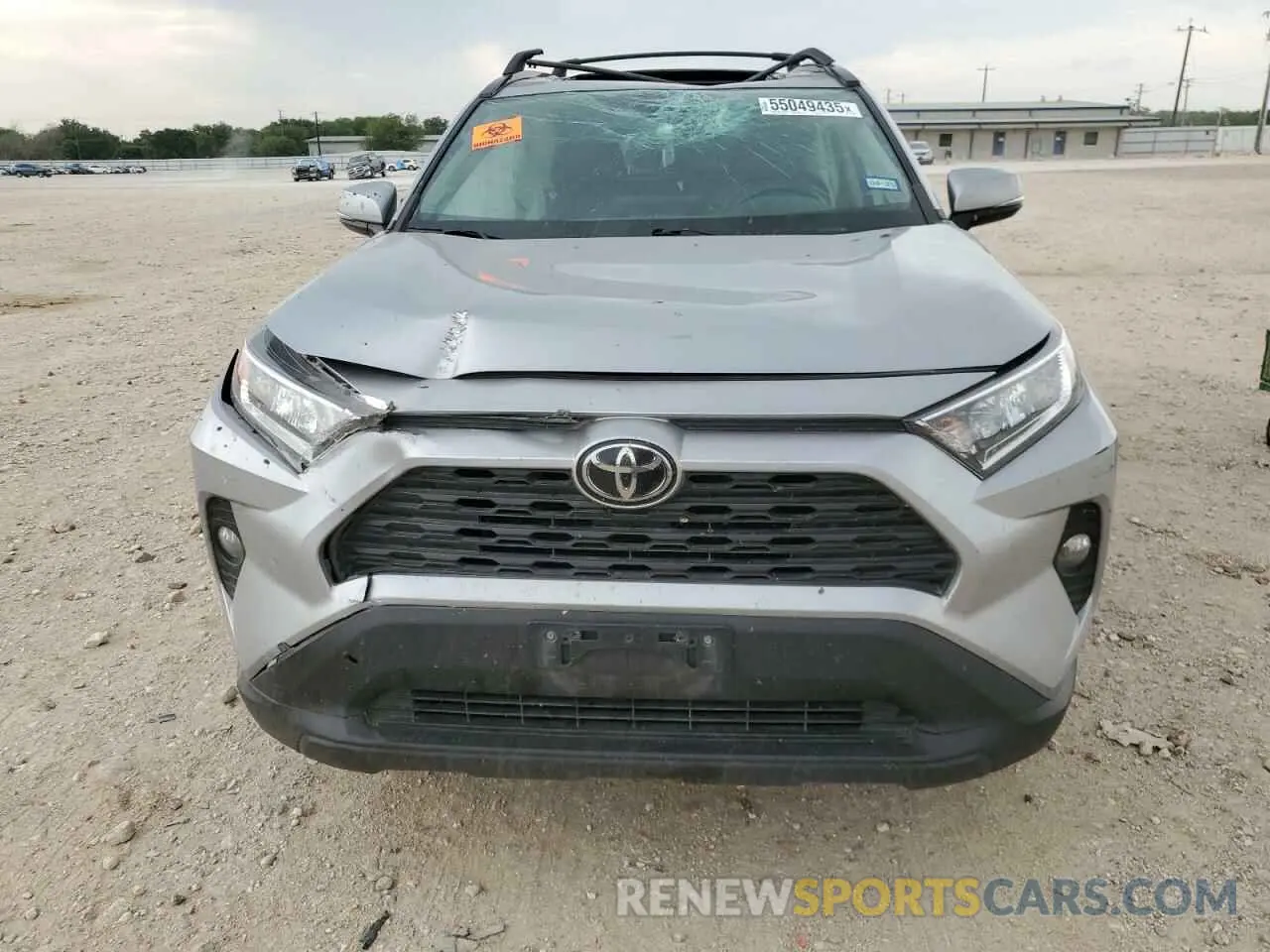 5 Photograph of a damaged car 2T3C1RFV4LW095471 TOYOTA RAV4 2020