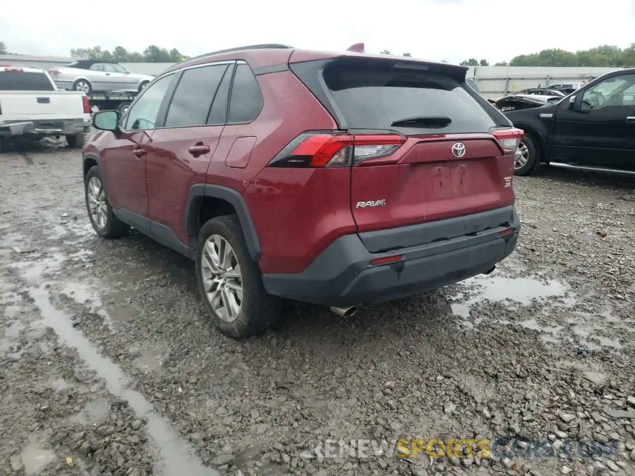 3 Photograph of a damaged car 2T3C1RFV5LC067132 TOYOTA RAV4 2020